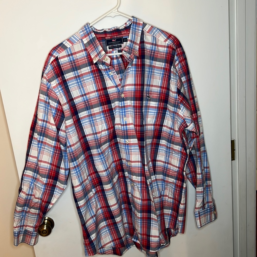 Vineyard Vines Button Up Shirt